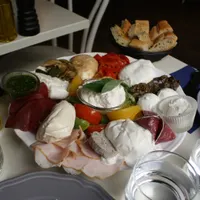 Mozzato, Comptoir à Mozzarella