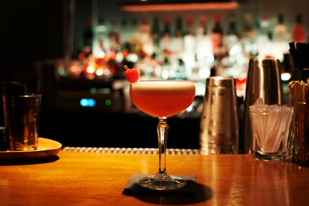 Lone Palm Bar Paris