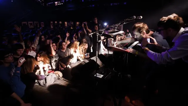 THE SUPERMEN LOVERS en concert