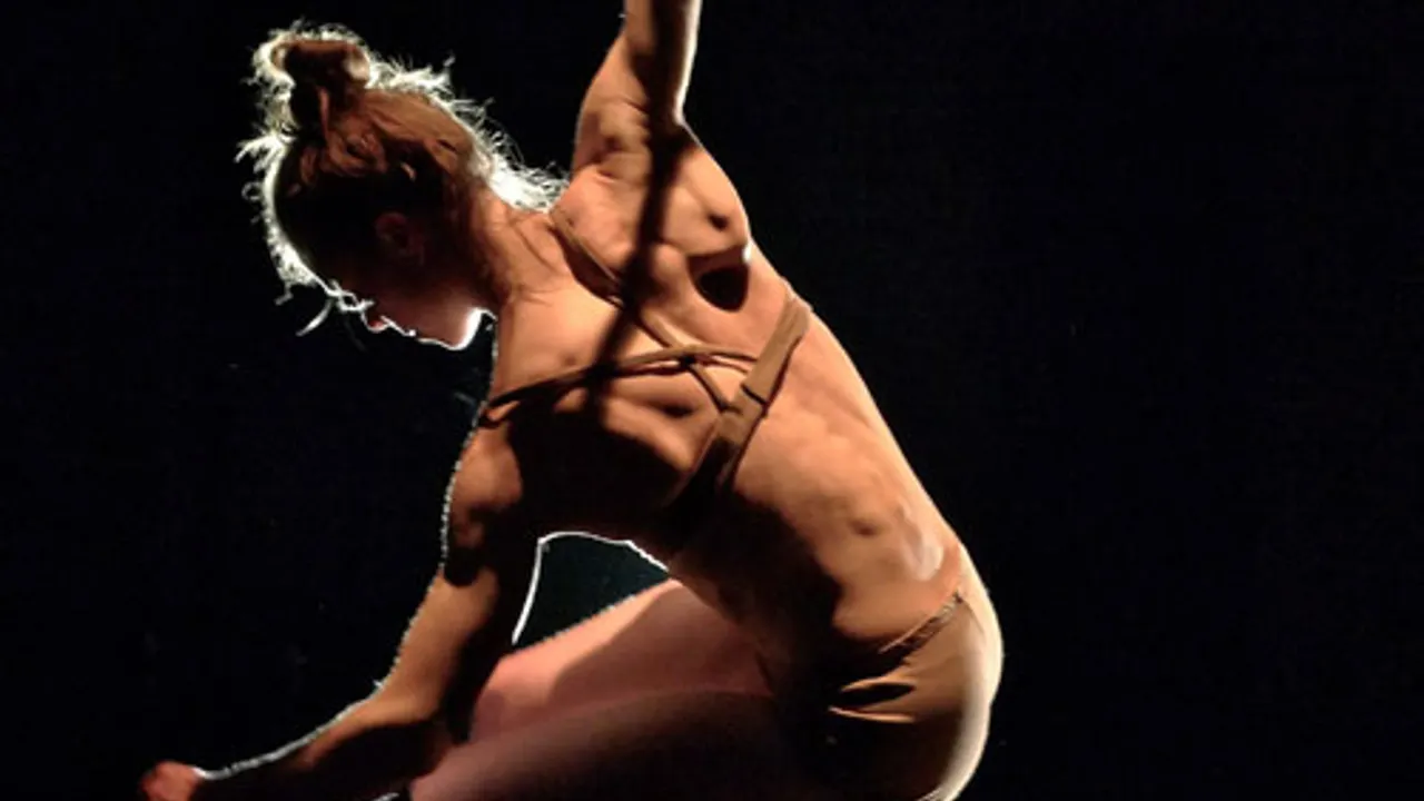 Opus Corpus - Chloé Moglia