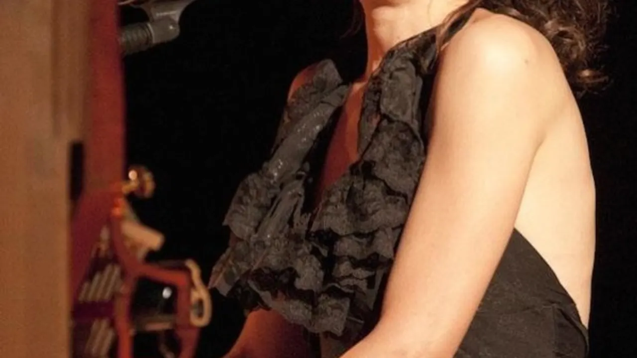 Emily Loizeau en concert