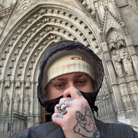 Pholo