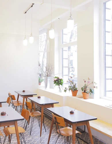 The Broken Arm Restaurant Shop Paris