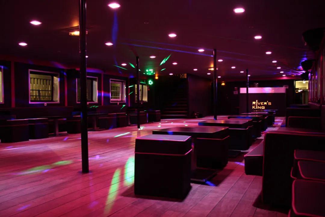 Le River's King Salle Paris