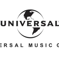 UNIVERSAL M
