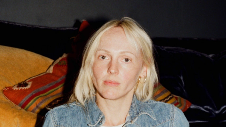 Laura Marling + guest