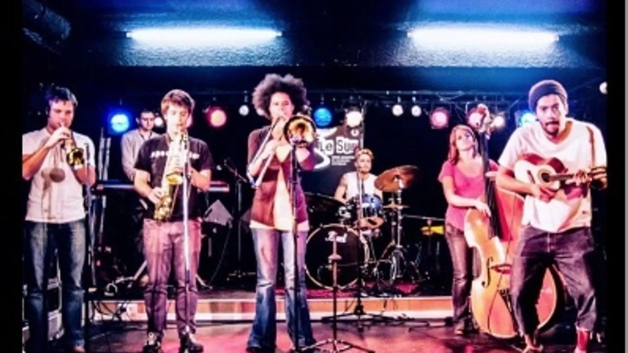 Moonlight Ska Band Live