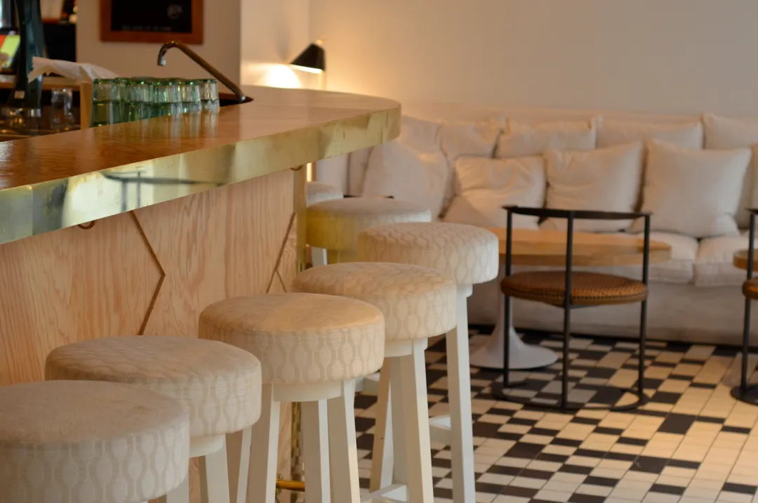Le Wood Bar Restaurant Paris