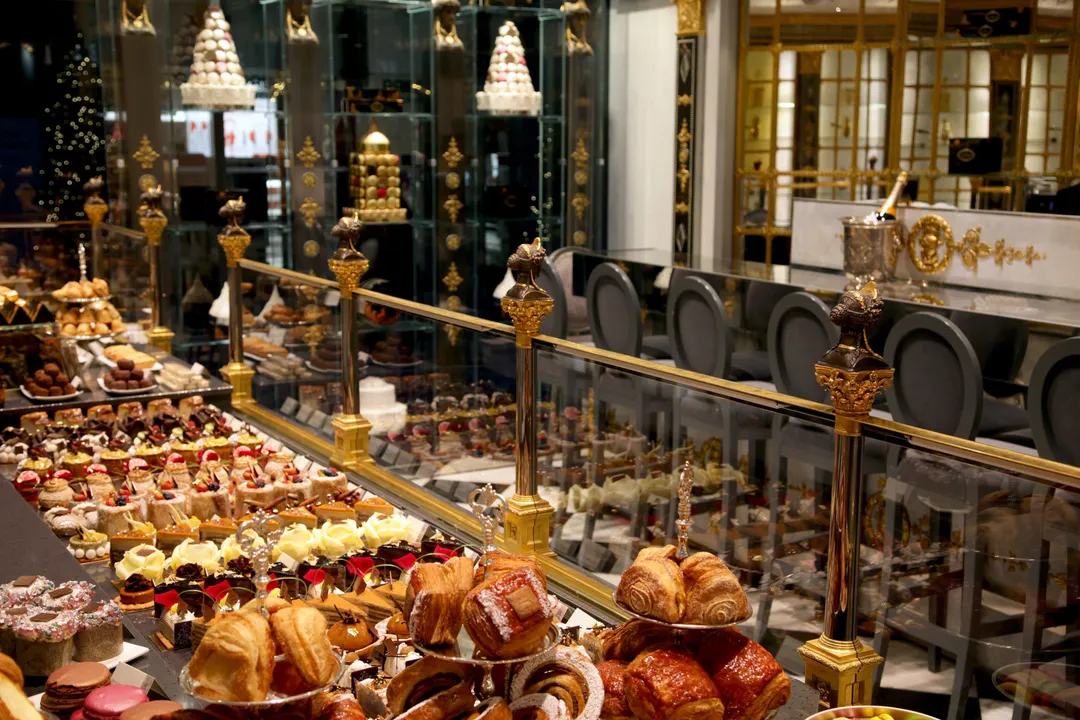 Le Café Pouchkine Haussmann Restaurant Shop Paris