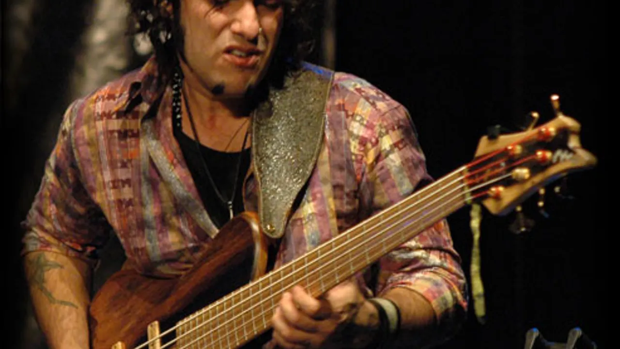Munir Hossn  Le Jazz De Demain  - Residence