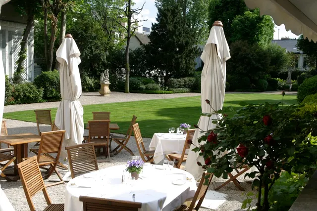 Le restaurant de la Maison de l'Amérique Latine, un pied dans un hôtel particulier
