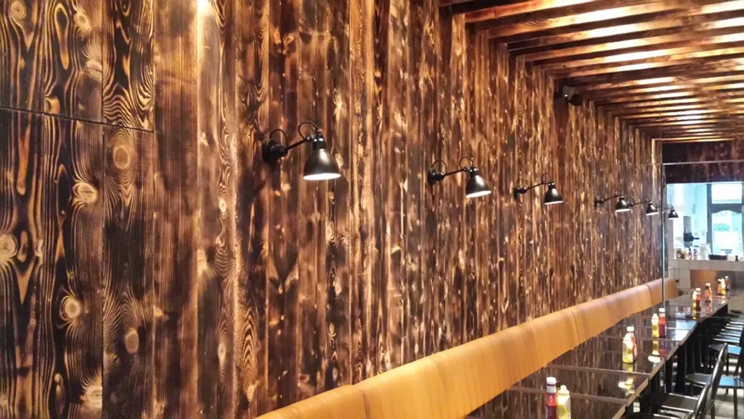 Le Ruisseau Burger Joint Restaurant Paris