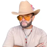 Roberto Junior Y Su Bandeño