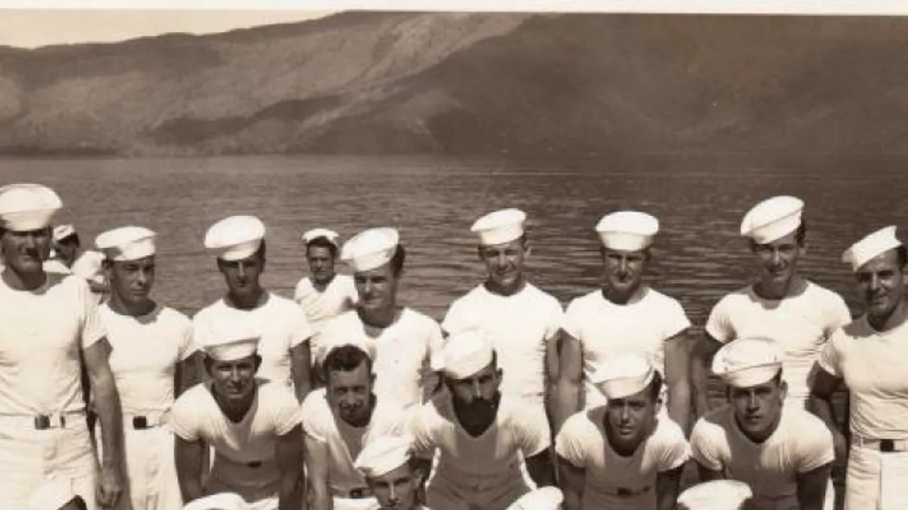 Les Petits Gars De La Marine Chez Moune