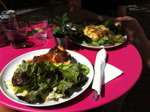 La petite maison dans la cour Restaurant Paris
