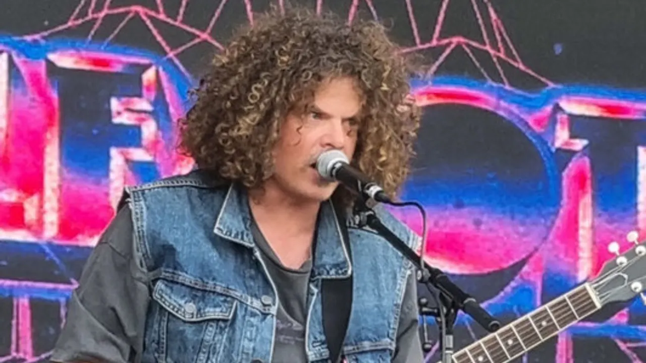 Wolfmother, Nyrkkitappelu