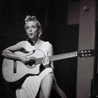 Roxane A
