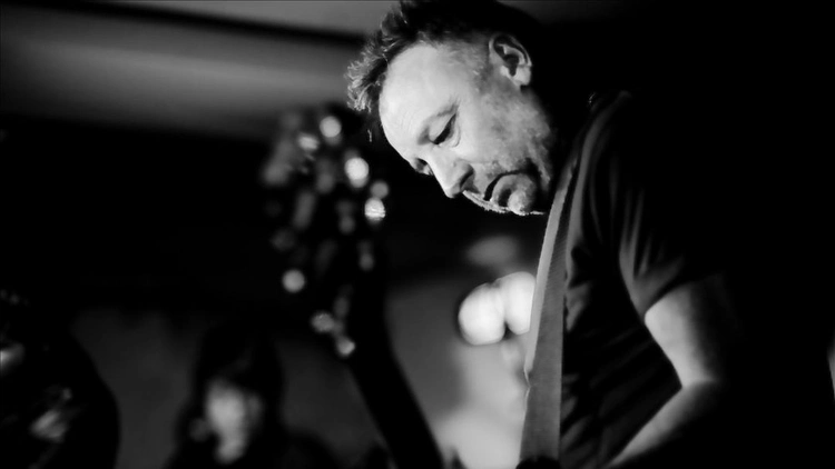 PETER HOOK & THE LIGHT