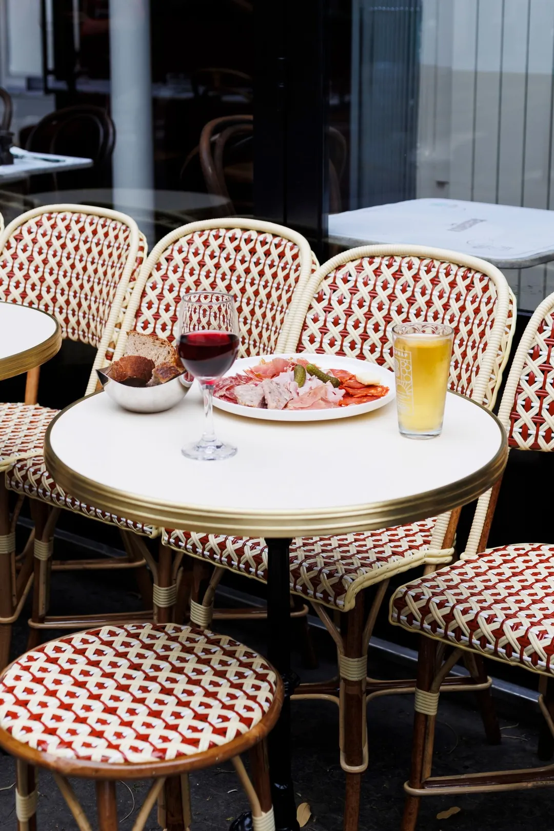 Les Indécises Restaurant Paris
