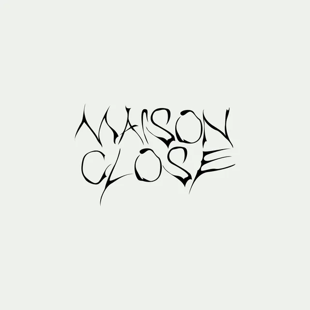 Maison Close R