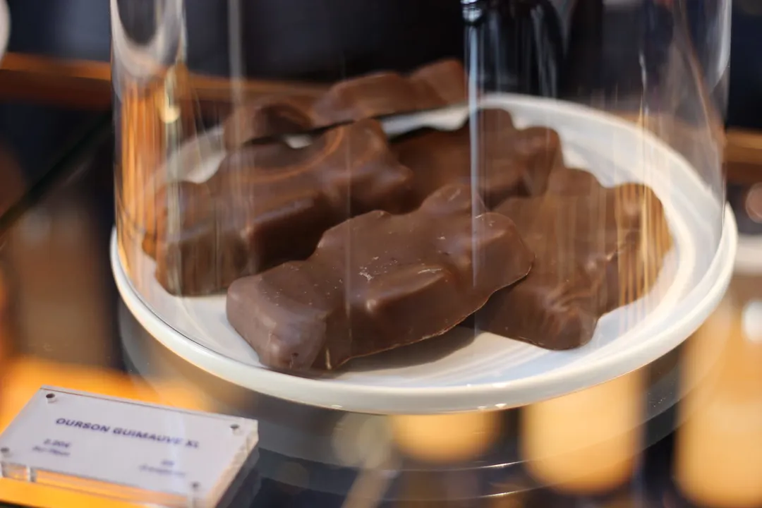 La Chocolaterie Cyril Lignac Restaurant Shop Paris