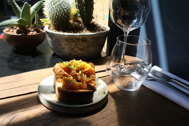 Restaurant Vava, nouvelle table dans le 18ème