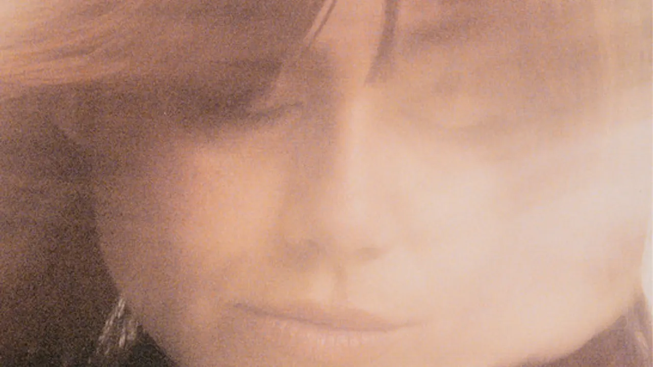 Concert — Hey Stranger! : Molina, A Good Year