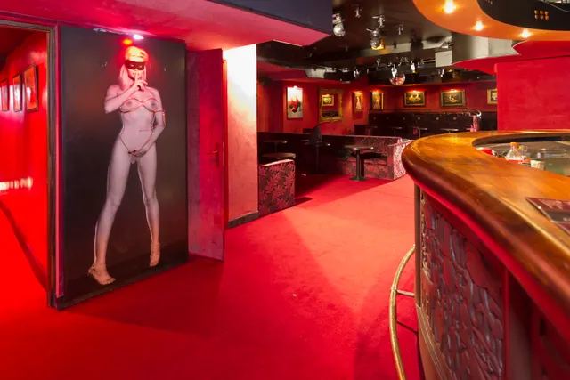 Le No Comment, le nouveau club de la rue de Ponthieu