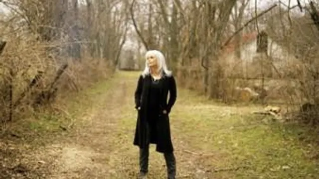 Emmylou Harris