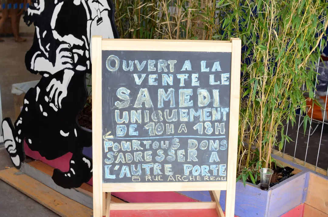 Le Bric à Brac Emmaüs Shop Paris