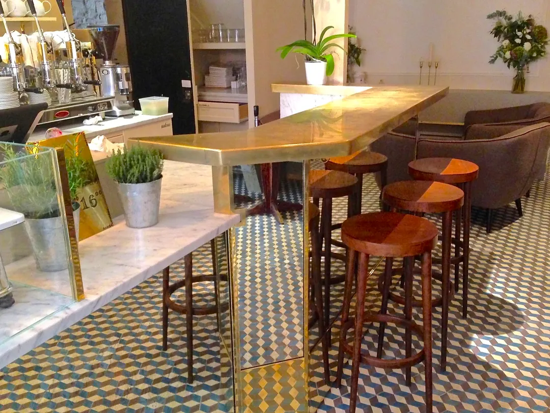 La Petite Table Restaurant Paris