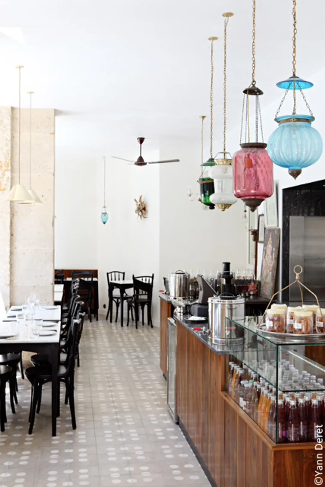 MG Road Restaurant Paris