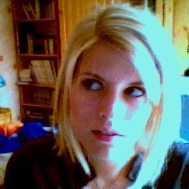 Hélène B