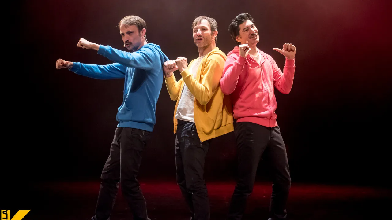 MOUSTACHE ACADEMY par Le Moustache Poésie