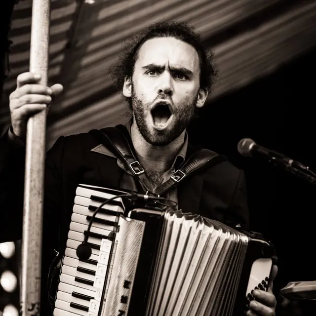 Jean-René M