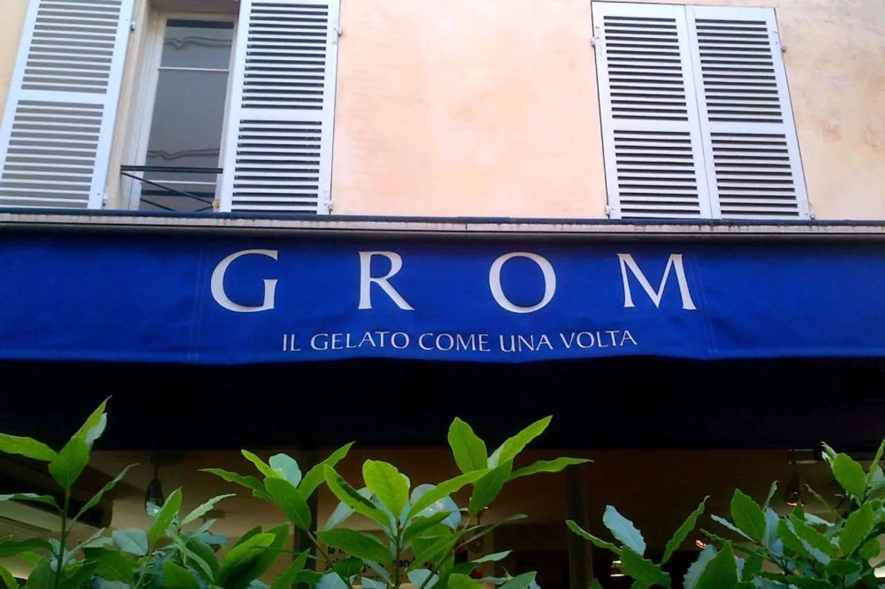Grom