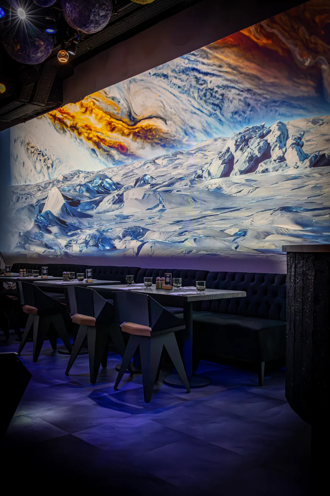 Stellar Restaurant Paris