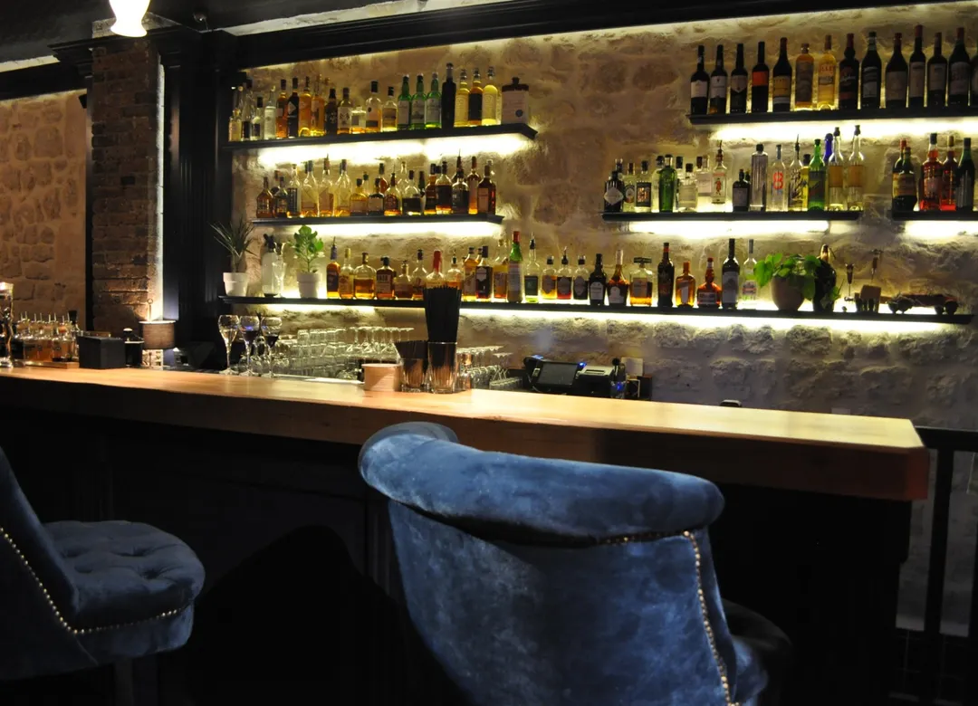 Little Red Door Bar Paris