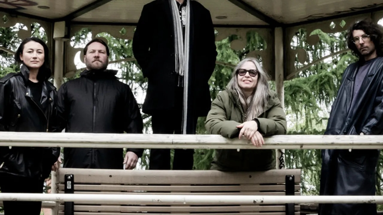 THE BESNARD LAKES