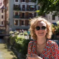 Mélanie R