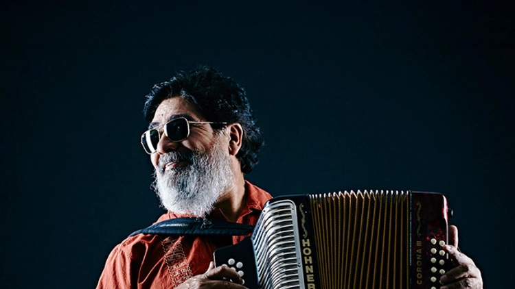 Celso pina