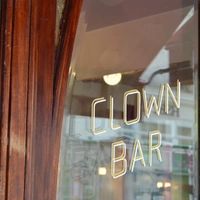Clown Bar