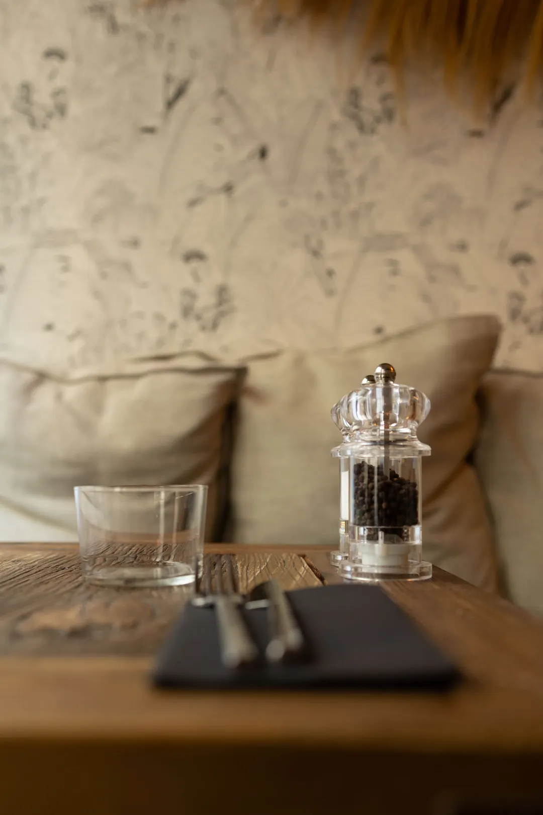 Lovebird Restaurant Paris