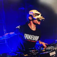 F. Noize