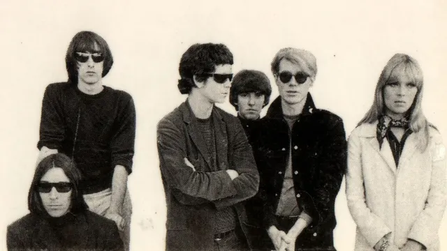 SUNDAY TRIBUTE // Lou Reed + Velvet Underground