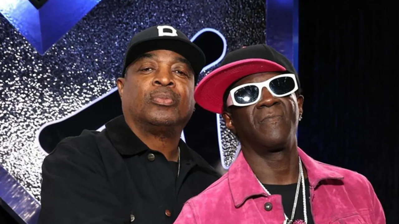 Public Enemy soundsystem ft. dj lord & flavor flav
