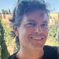 Carlos Estella