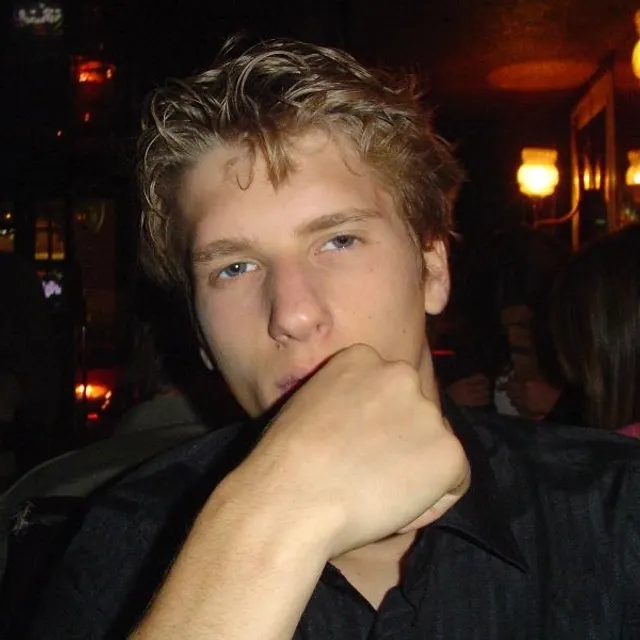Joël B
