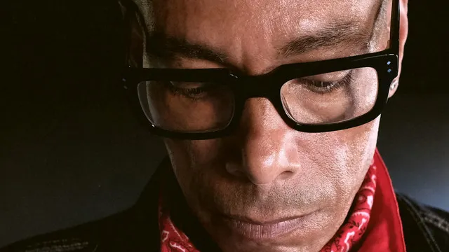 Illicit: Dave Angel