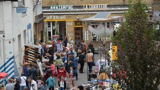 Marché de Noël aux Grands Voisins